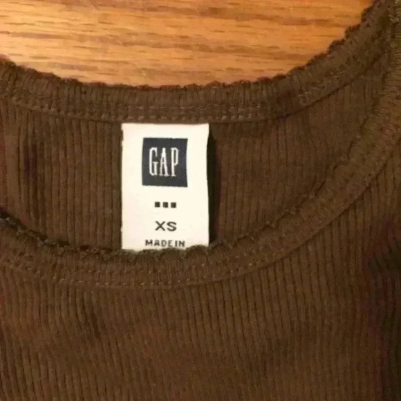 New. Gap tap with sewn on patch peace love music girl XS - Picture 2 of 3